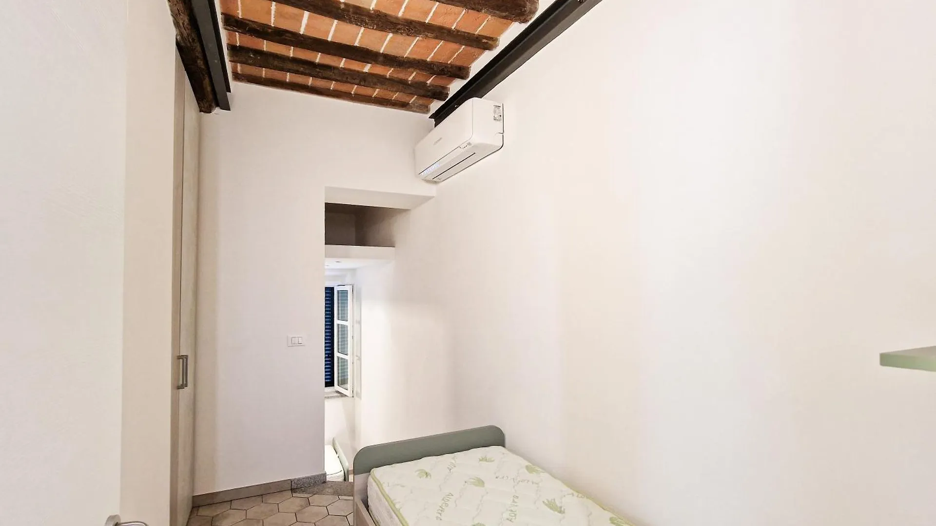 Apartment Appartamento Campo City Center Marina di Campo